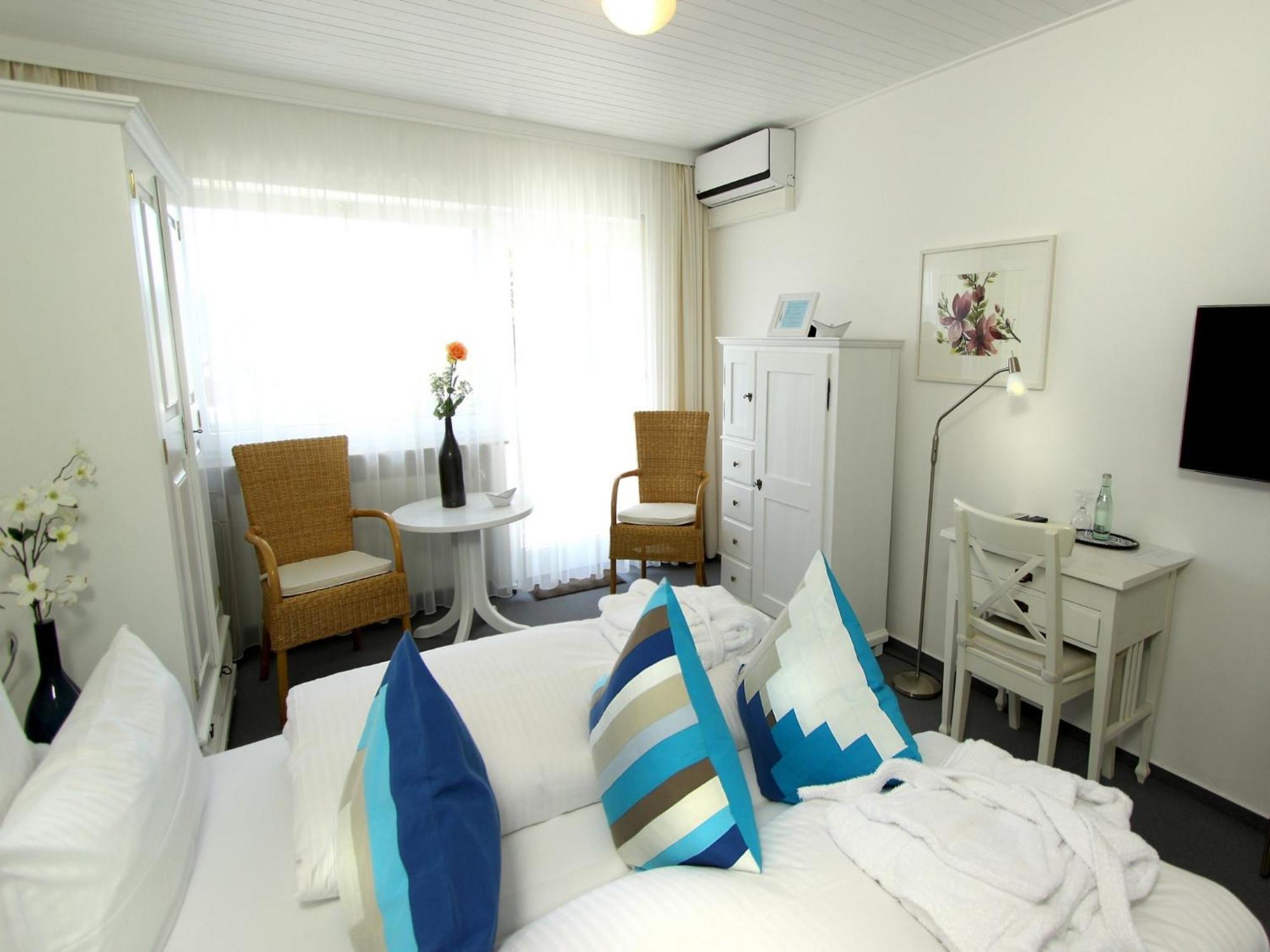 Lupinenhotel Bodensee Sipplingen Bilik gambar