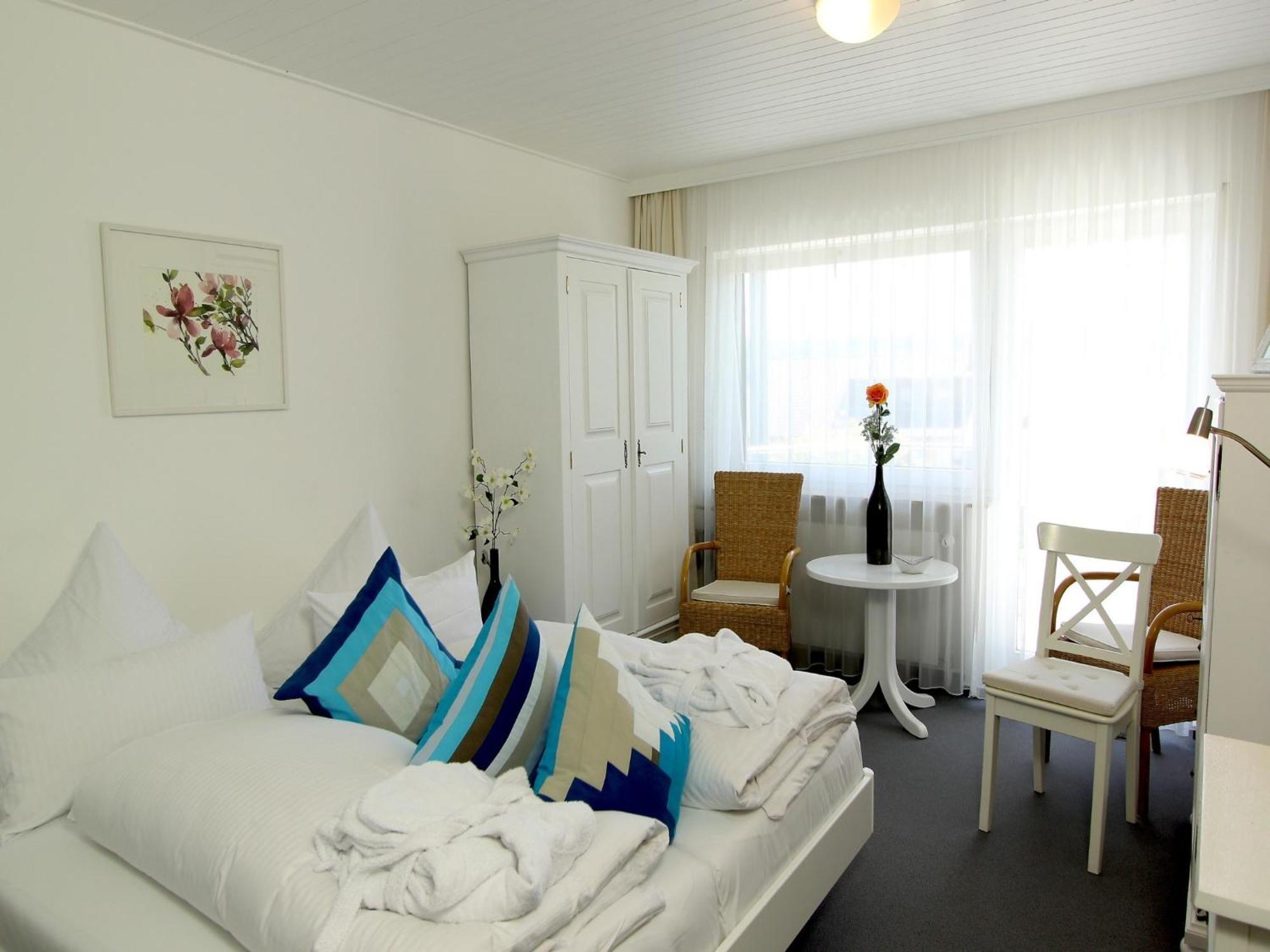 Lupinenhotel Bodensee Sipplingen Bilik gambar