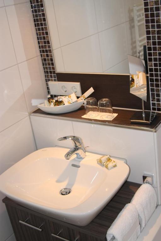 Lupinenhotel Bodensee Sipplingen Bilik gambar